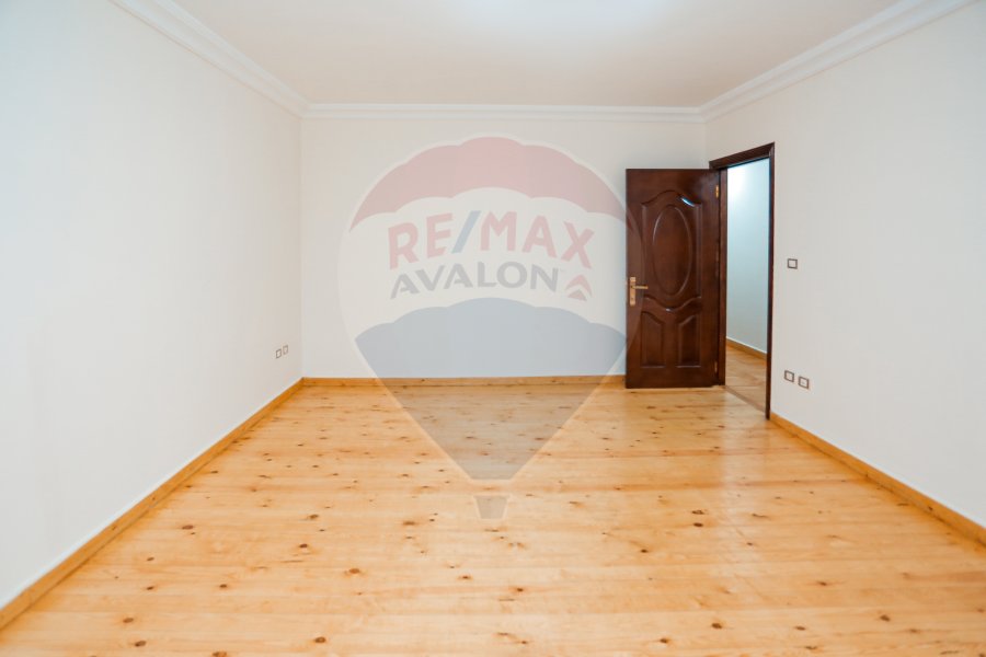 Apartment for sale 195 m Stanley (Abdel Aziz Fahmy Street)