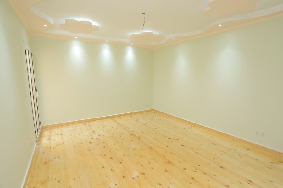 شقة للايجار 231م لوران (ش سيرهنك)