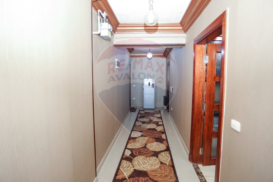 Apartment for sale 232 m Gleem (El Marghany Palace view)
