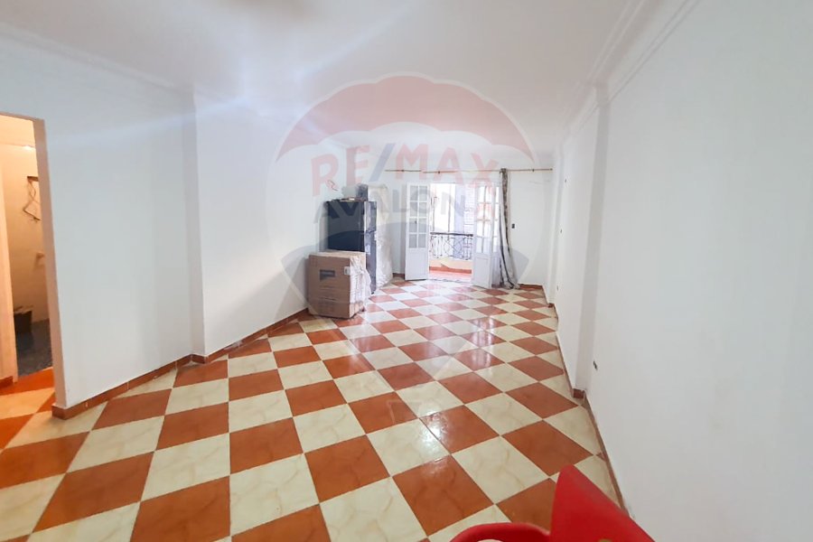 Apartment for sale 130 m Smouha (El Nasr St.)