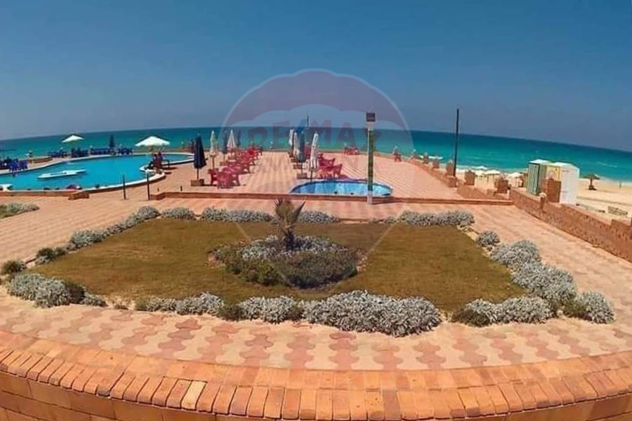 Chalet for sale (Al Gawhara - Ras El-Hekma) 80 m