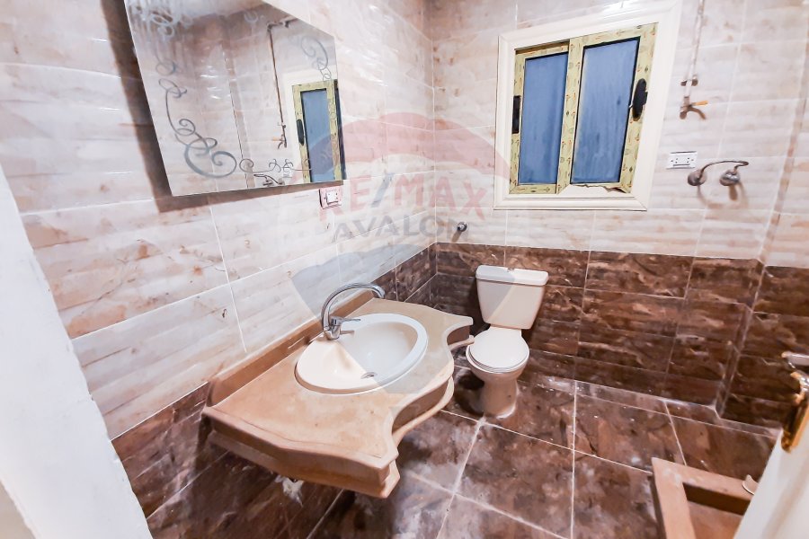 Apartment For Rent 130 m Al Ibrahimiah ( directly on the sea )