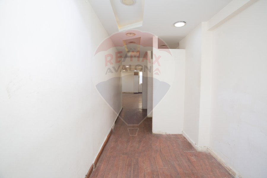 Administrative apartment for rent 70 m Louran (Abu Qir St.) - 20,000 EGP monthly