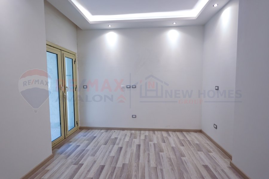 Apartment for sale 160 m Smouha (Al-Safwa)