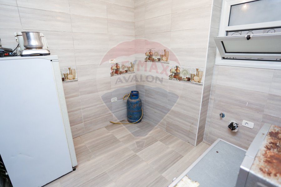 Apartment for Sale 165 m Cleopatra (steps from port said st)