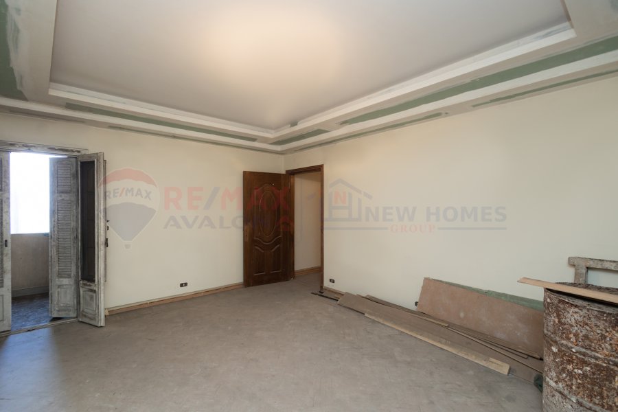 Apartment for sale 375 m Zizinia (In front of the Jewelry Palace - Brand Building) - 18,000,000 EGP