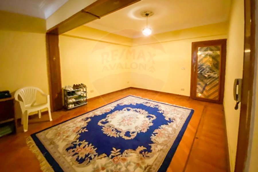 Furnished apartment for rent 180 m Kafr Abdo