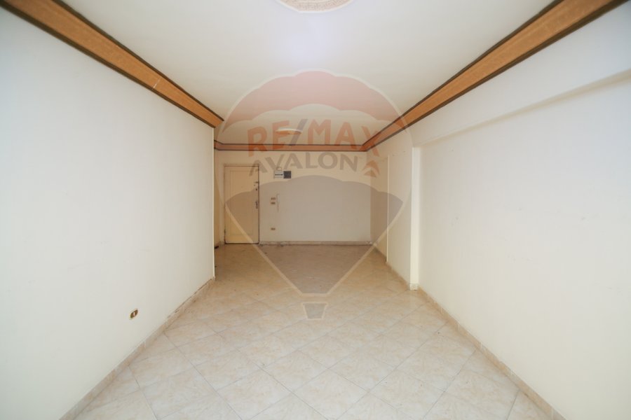 Apartment for rent 150 m Miami (Branched from El-Isawy St)