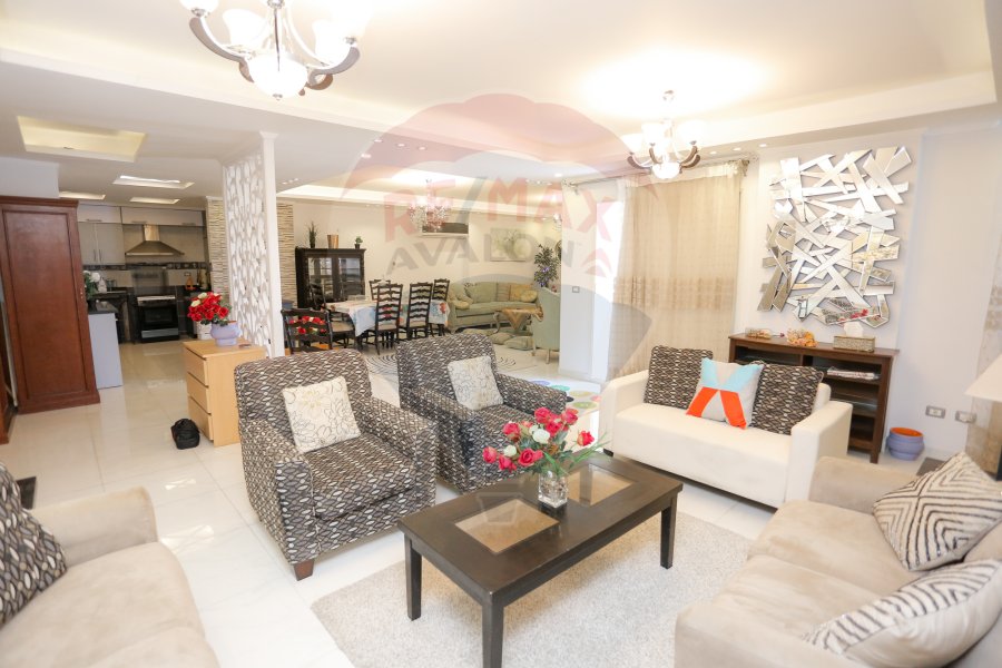 Apartment for Rent 215 m Elasafra (1st num from the Sea)