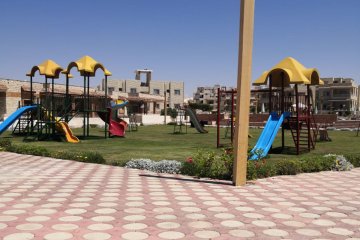 Upper chalet for sale (Lamira Beach - Ras El Hekma) 90 m