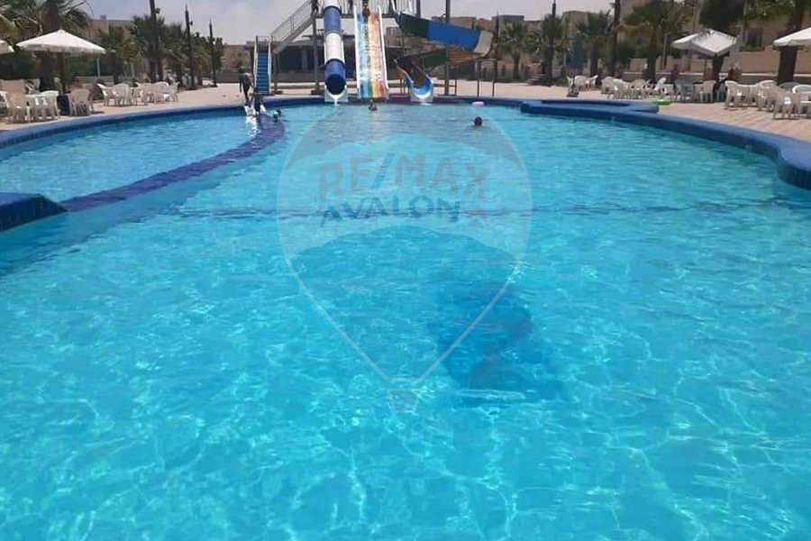 Chalet for sale (Al Gawhara - Ras El-Hekma) 80 m