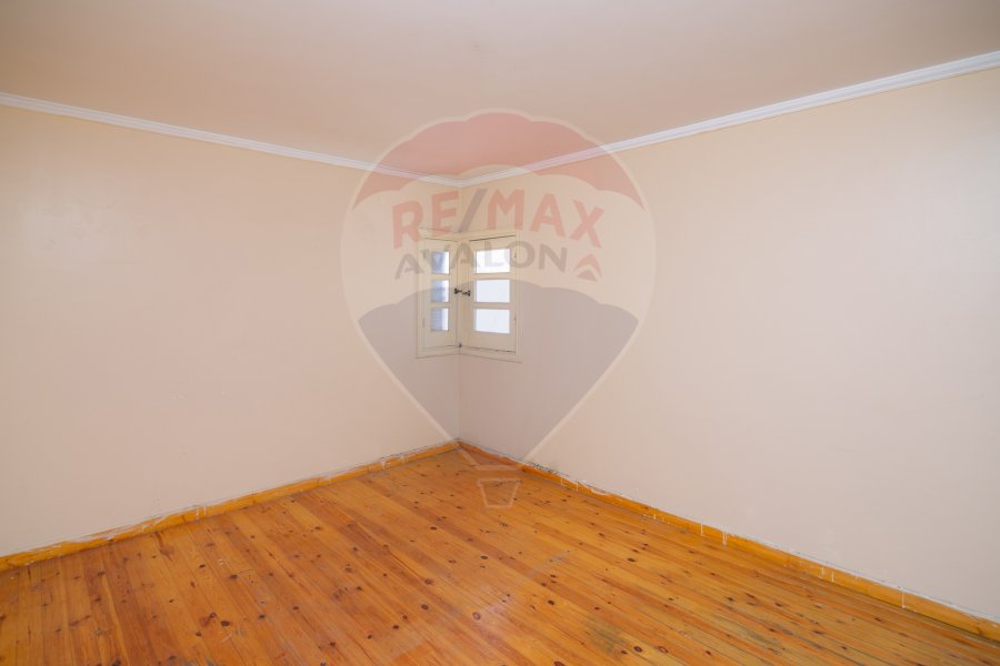 Apartment for sale 270 m Kafr Abdo (steps from Saint Jenny)