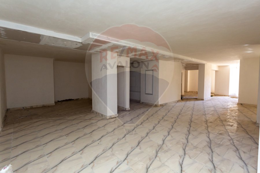 Administrative unit for sale 760 m Victoria (Ibn Salama Main St)