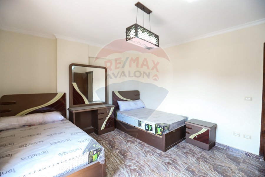 Apartment for sale 160 m Sidi Gaber (El-Mosher St Steps From Sea -Tram Station)