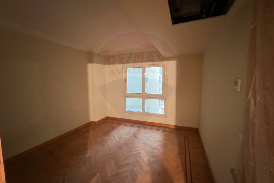 Apartment for rent 320 m Smouha (Delta Life - Albert El Awal St.)