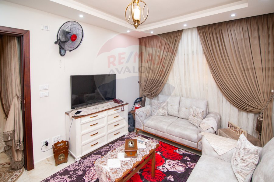 Apartment for sale 150 m Miami (Steps from El Essawy St.)