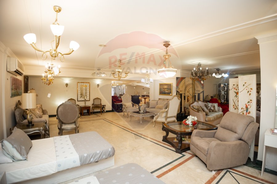 Apartment for sale 325 m Smouha (ِAlbert Al-Awal st. - brand building)