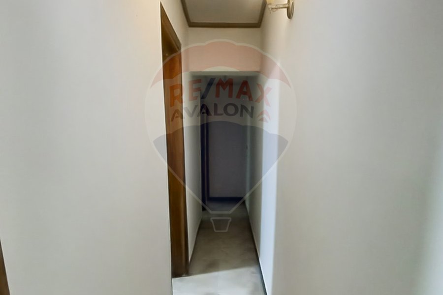 Apartment for sale 90 m Miami (Behind Academy st)