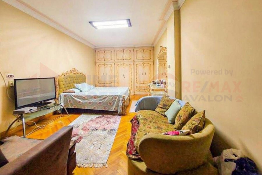 شقة للبيع 225 م مصطفي كامل (أمام كيروسيز مول)