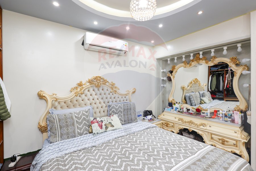 Villa for sale 295 m Maamoura Beach (steps from the sea)