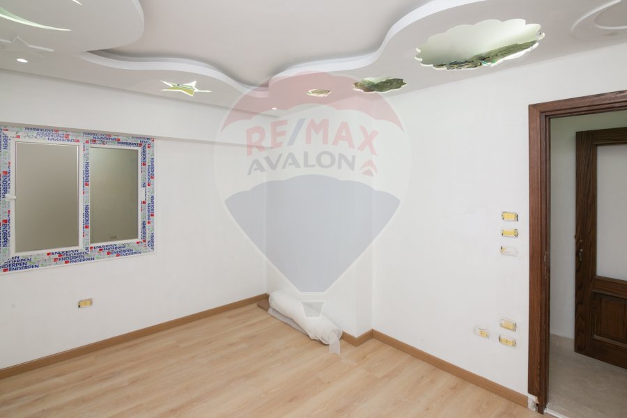 Apartment for sale 135 m Ibrahimia (Abu Qir St.)