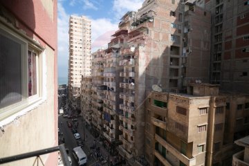 Apartment for sale 140 m Sidi Bishr (Khaled Ibn Waleed St.)