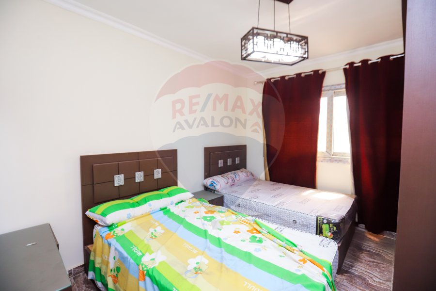 Apartment for sale 160 m Sidi Gaber (El-Mosher St Steps From Sea -Tram Station)