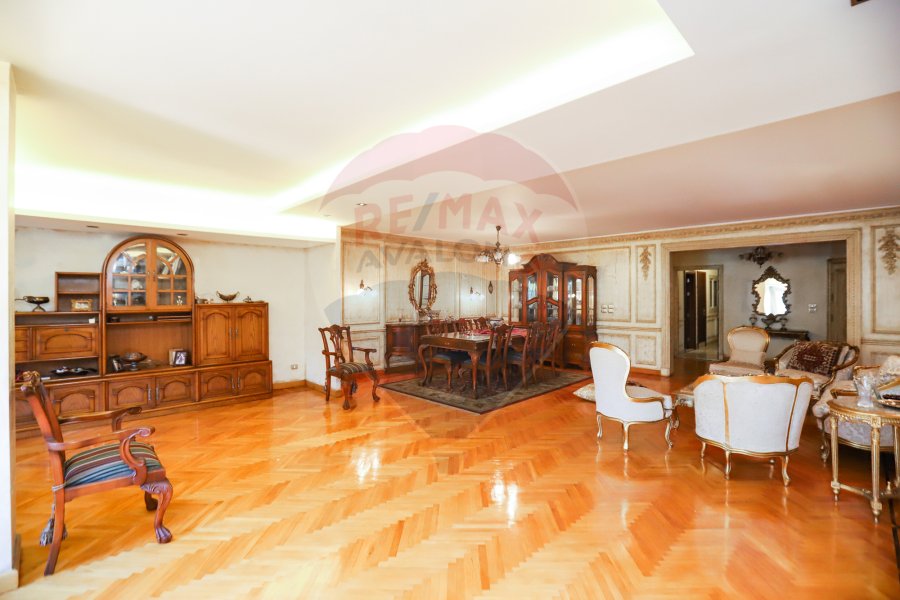 Apartment For Sale 300 m Gleem (Abo Qer St.)