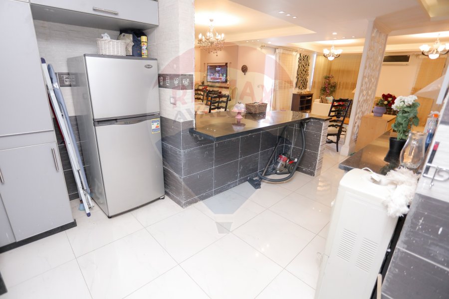 Apartment for Rent 215 m Elasafra (1st num from the Sea)