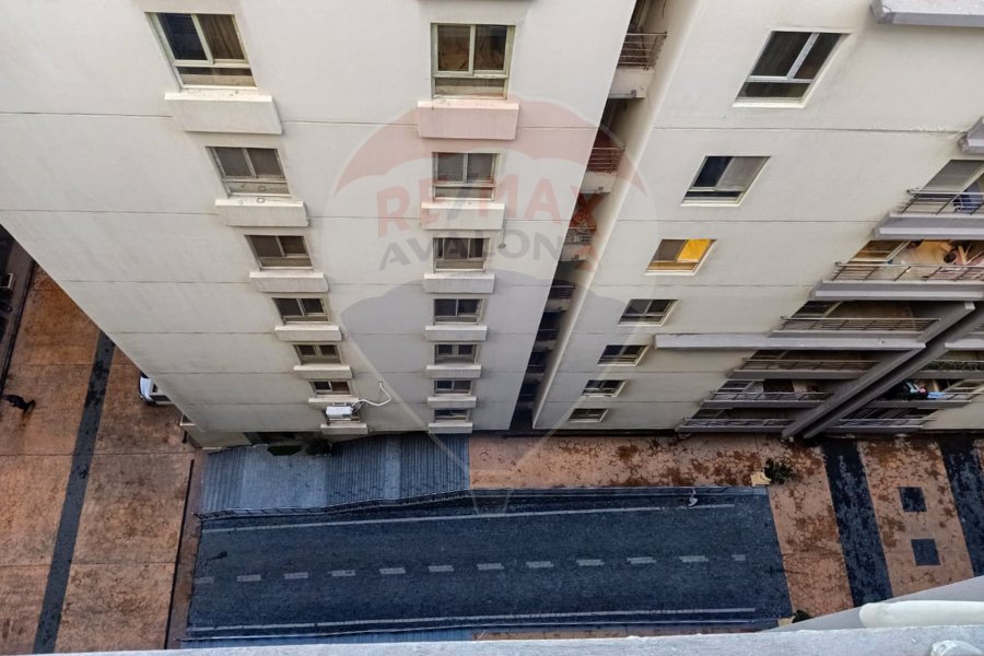 Apartment for sale 154 m Alsoyof (Al Karma Compound)
