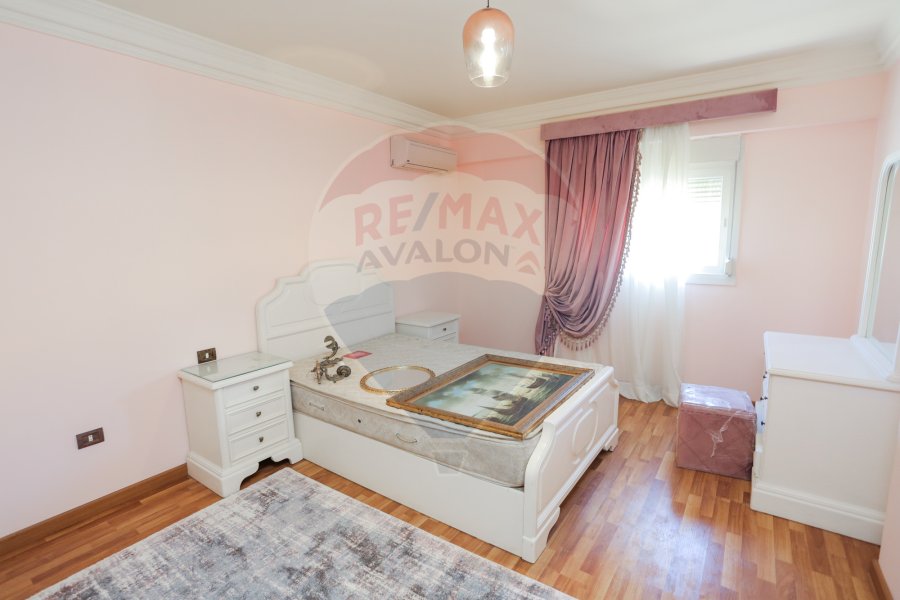 Furnished Apartment for rent 345 m Zizinia (In front Royal Jewellery)