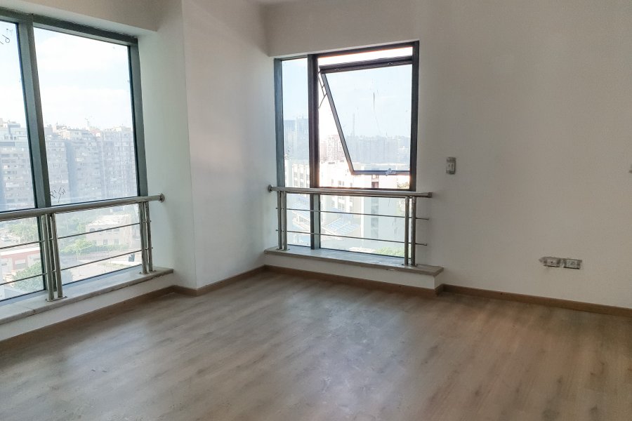 Apartment for rent 220m SMOUHA- Smouha Club View Near to Victor Amua Neuail sqare-