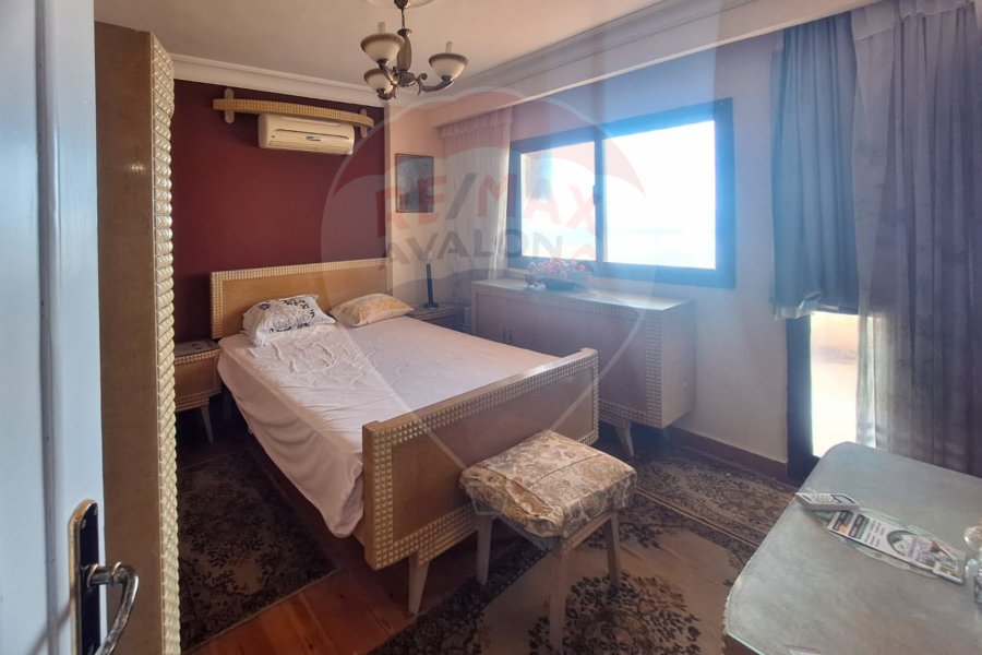 Apartment for sale 142 m Montazah (Sheraton Towers)