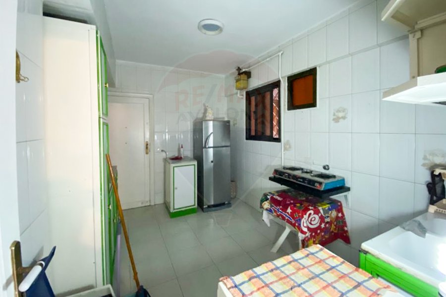 Furnished apartment for rent 180 m Kafr Abdo