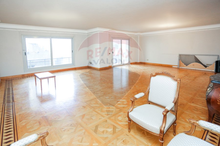 Apartment for sale 306 m Kafr Abdo