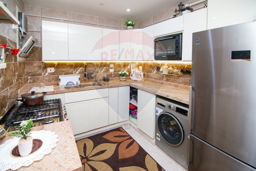 Apartment for sale 150 m Miami (Steps from El Essawy St.)