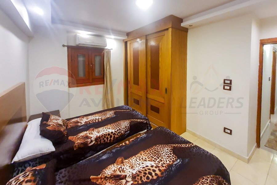 Furnished apartment for rent 135 m Sidi Gaber (steps from the sea)