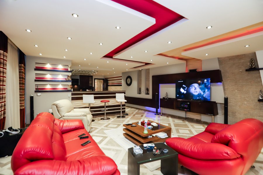 شقة للبيع 310 م سابا باشا (على البحر مباشرة) - Smart Home بالكامل