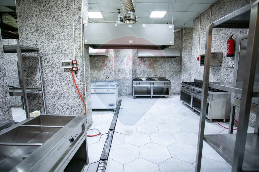 Commercial Shop For sale 150 m Victoria (El saaeh Square)