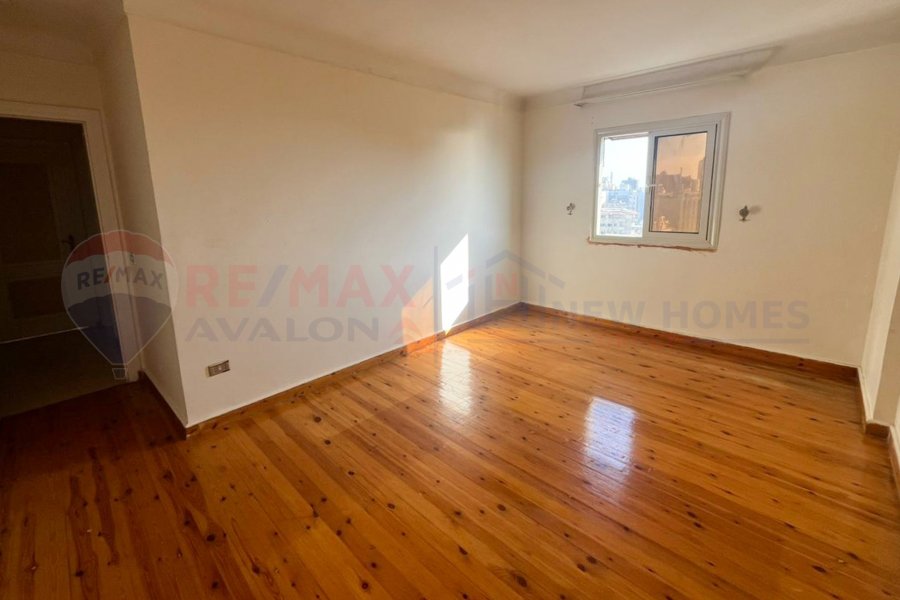 Duplex apartment for rent 165 m Saba Basha (Al-Mansoura st.)