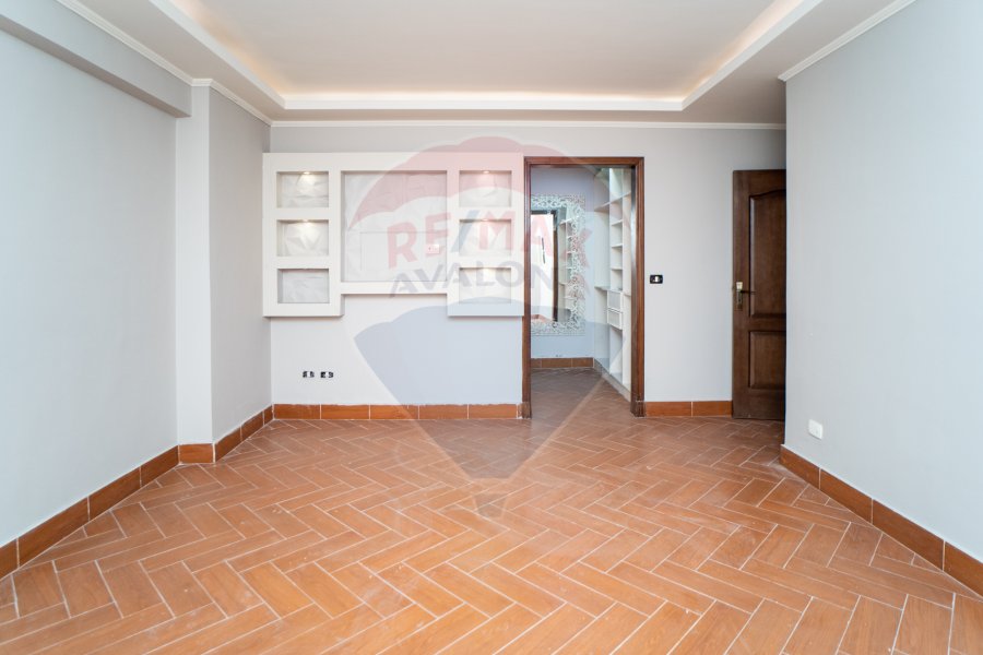 Apartment For Rent 205 m Louran (Eleqbal St.)