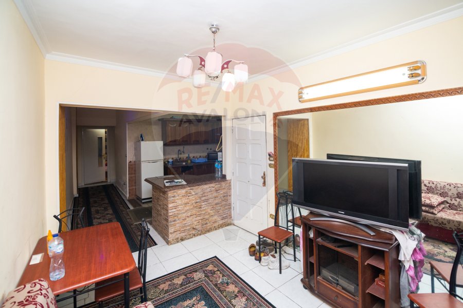 Apartment for sale 180 m Mandara (on the sea - Next to Sheraton Hotel)