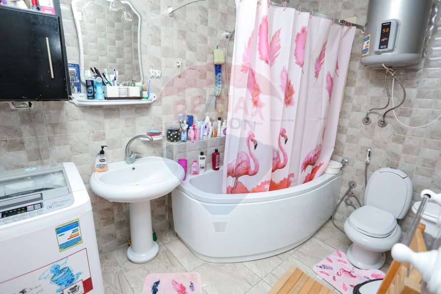 Apartment For Sale 100 m Miami (45 st Steps from the sea)