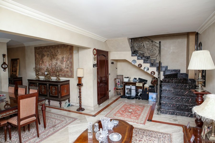 Duplex Apartment for sale 222m Louran