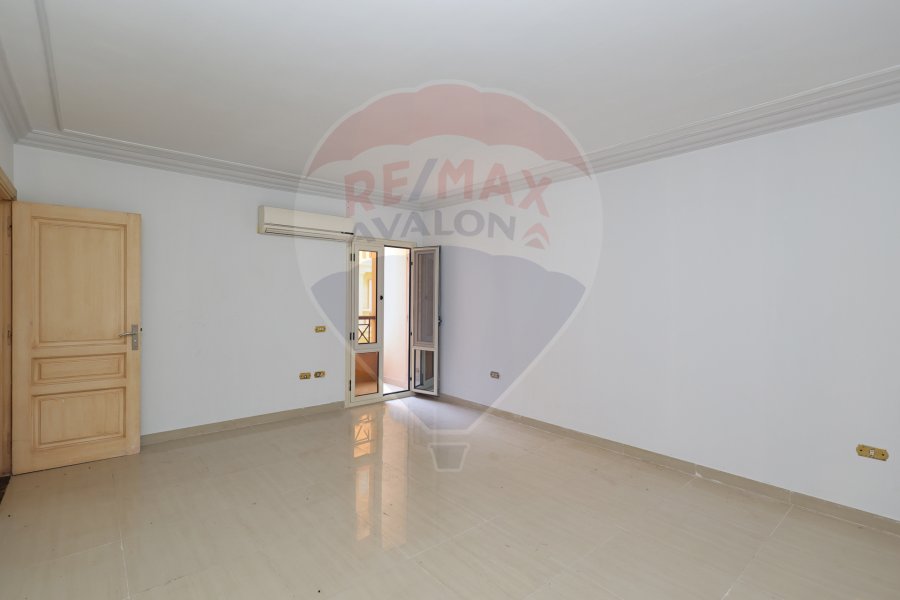 Apartment for Rent 270 m Kafr Abdo (intersection between Saint Genie and Sakina bant Al-Hussein)