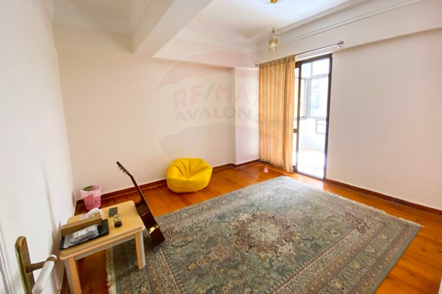Furnished apartment for rent 180 m Kafr Abdo