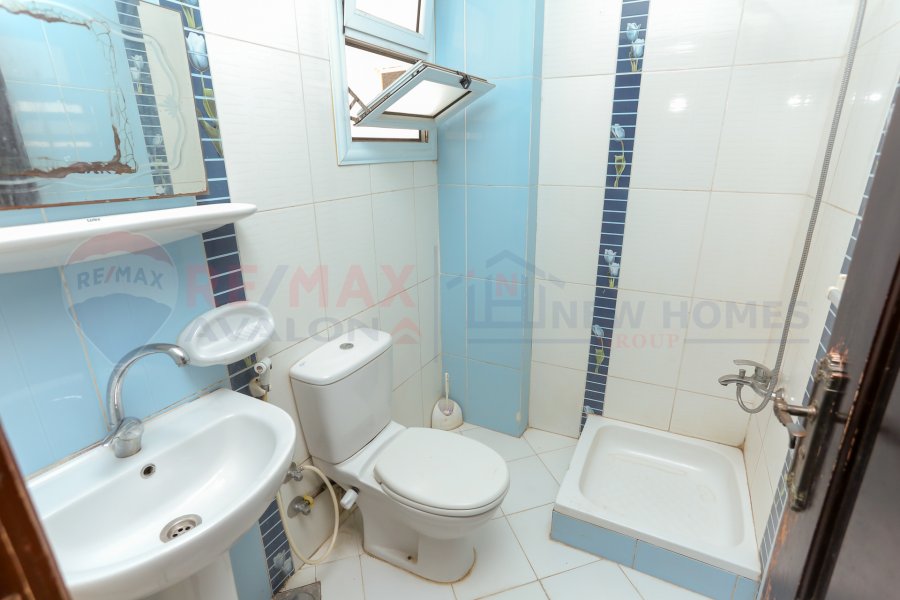 Apartment for sale 250 m Sporting (Port Said main st.)