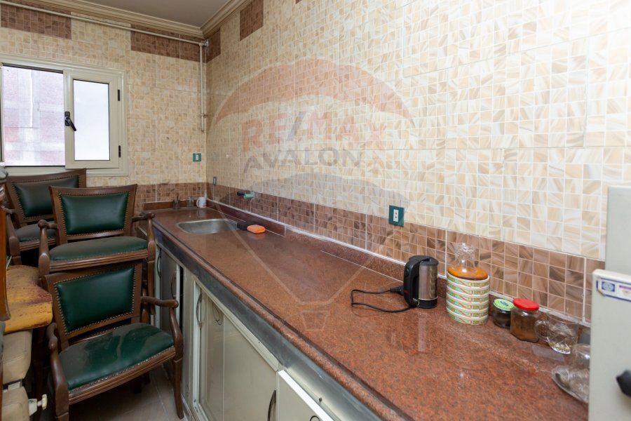 Apartment for sale 135 m Moharam Bek (Al-Suez Qanal st.)