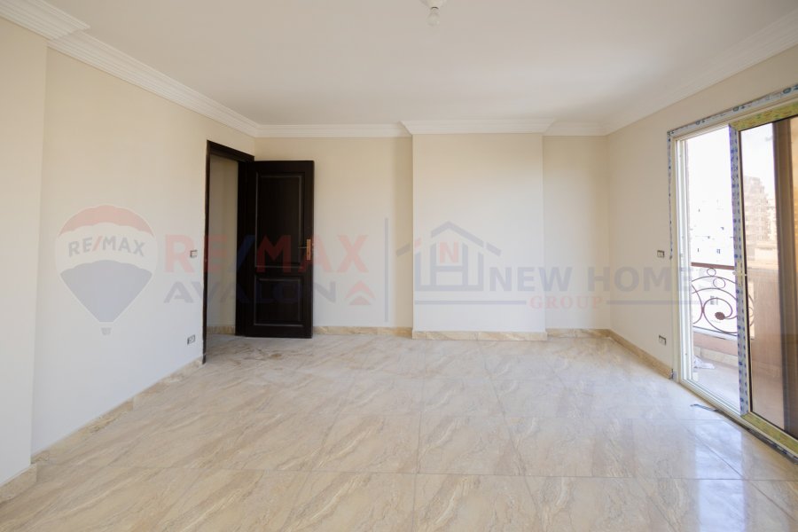 Apartment for rent 185 m Al-Ibrahimia (steps from Sporting Club)