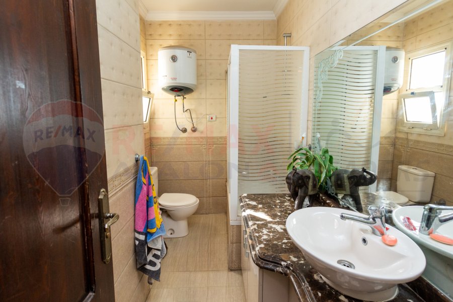 Apartment for sale 210 m Saba Pasha (steps from Abu Qir Street)